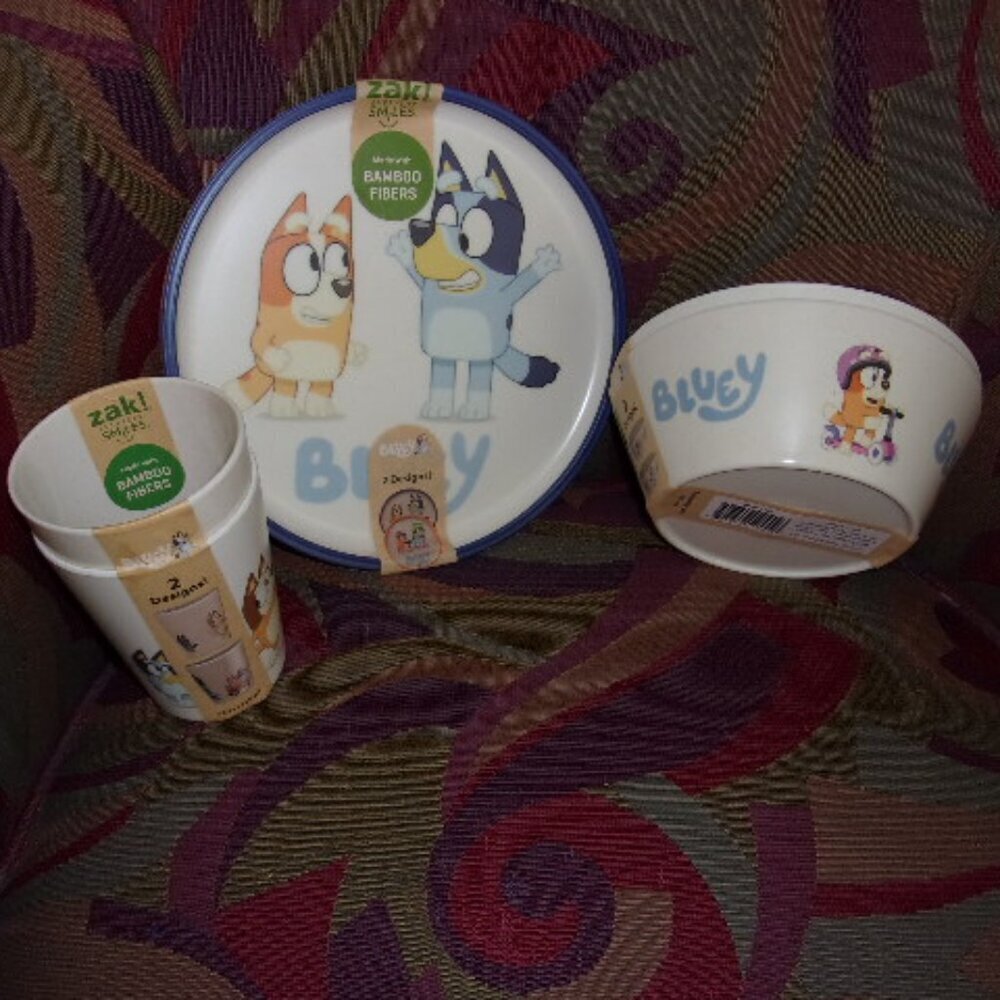 Bluey plates, cups, bowls new